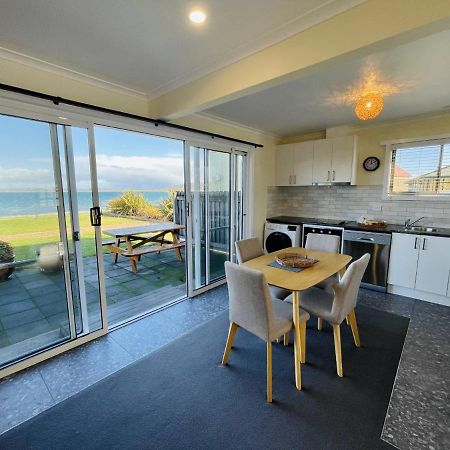 Stanley Village Waterfront Accommodation Экстерьер фото